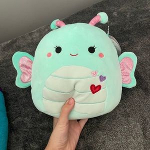 8” Reina Valentines Squishmallow